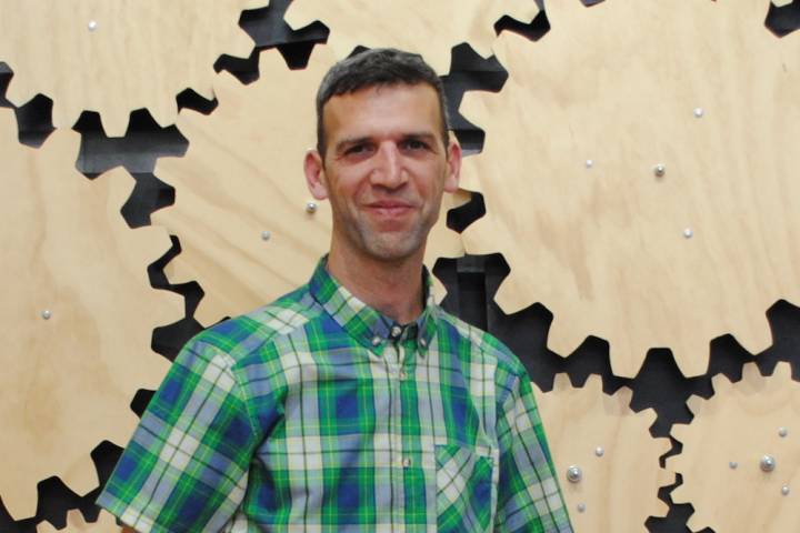 Meet Alumni Educator Chuck Crawford